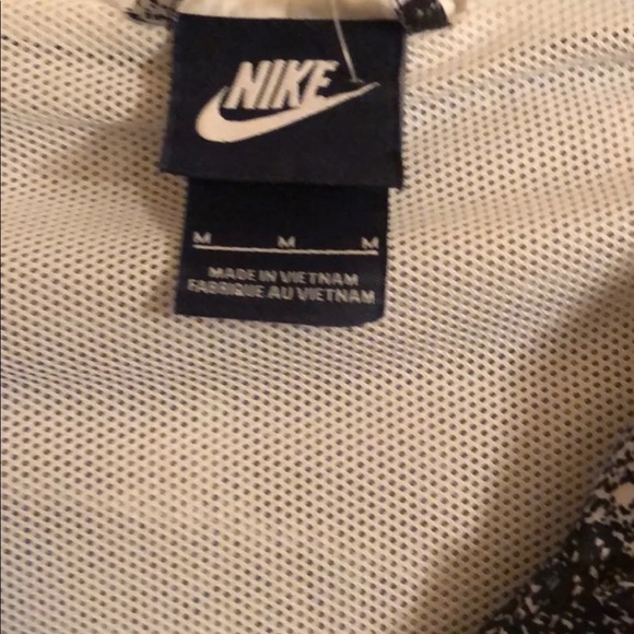 Nike NSW Pullover Lightweight Hoodie Jacket Size Women’s Medium Black/White - Picture 5 of 7